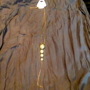 Gold and Pearl Costume Necklace* 18” with 2” extender chain & lobster claw clasp